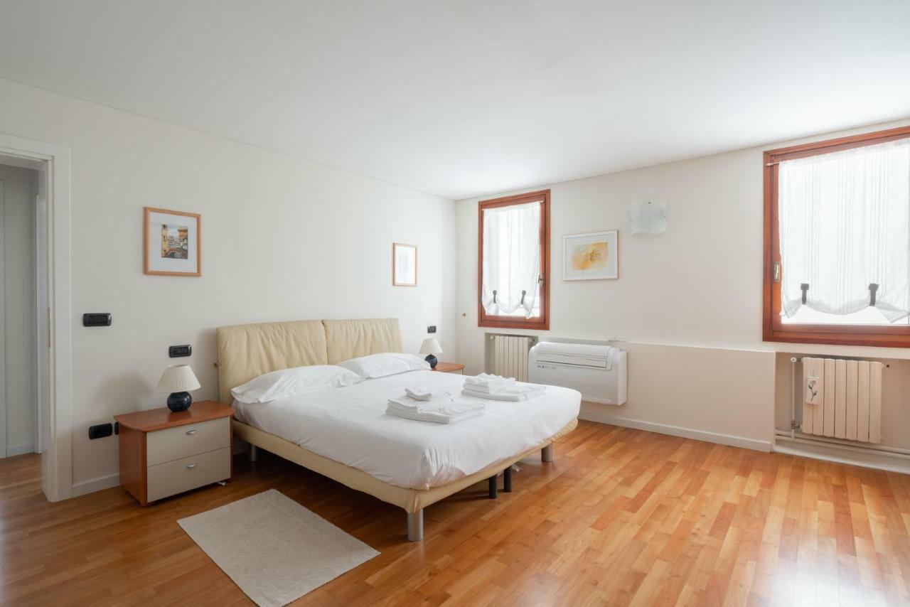 Apartament Ca' Coriandolo *
